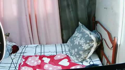 transhottie28 online show from November 24, 6:26 am