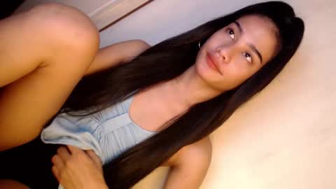 STEPHANiE online show from December 22, 2:05 am