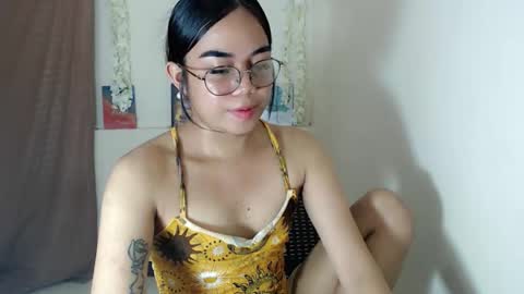 trixie_foxslut online show from November 22, 10:39 am