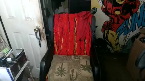 Anne online show from October 31, 7:40 am