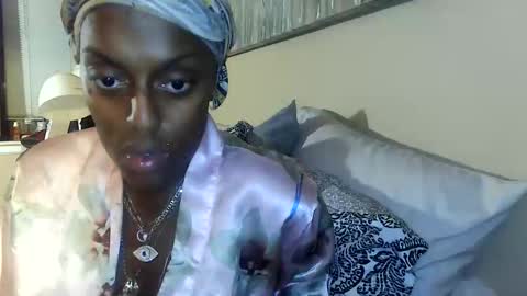 Amber White online show from November 5, 9:53 am