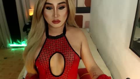 SEDUCTIVEmistresCUMS online show from January 29, 11:51 am