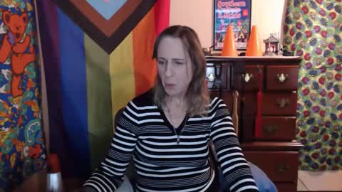 twocumkerry online show from December 14, 7:25 am