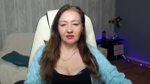 tyramories online show from October 10, 11:00 am