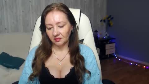 tyramories online show from October 13, 11:55 am