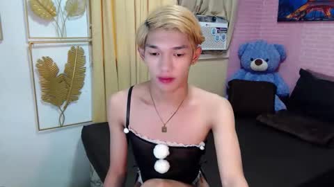 JOHNNY online show from May 2, 1:43 am