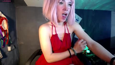 yana online show from November 28, 10:05 am