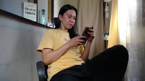 Snapshot of urasiantserika chatting on December 20, 3:25 am Erika online show from December 20, 3:25 am