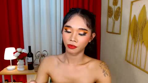 Snapshot of urcaptivatingmaria chatting on October 22, 5:48 pm UrCaptivatingMaria online show from October 22, 5:48 pm