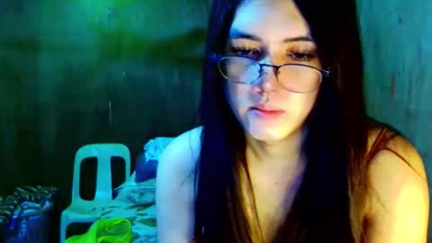 urdreamfilipina online show from September 27, 1:47 am