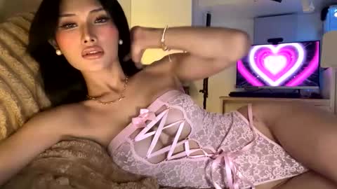 Vivi online show from February 14, 1:24 am