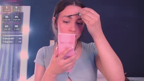 Snapshot of valen_thompson chatting on December 15, 10:04 pm IG-valen mendoza99  twitter valenthompson99 online show from December 15, 10:04 pm