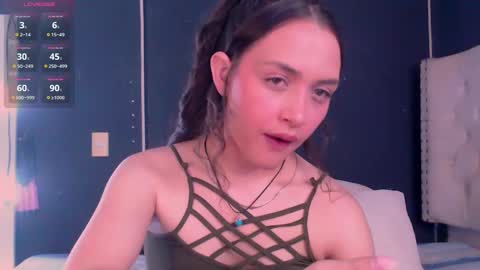 Snapshot of valen_thompson chatting on February 28, 11:45 pm IG-valen mendoza99  twitter valenthompson99 online show from February 28, 11:45 pm