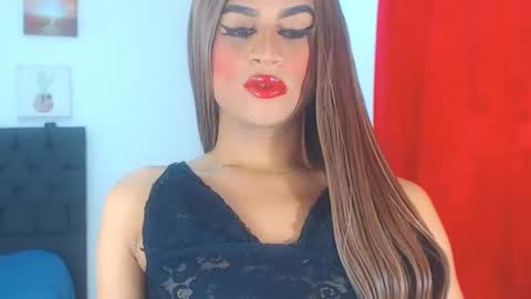 VALENTINA   online show from March 9, 6:00 pm