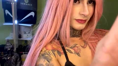 Valen online show from January 13, 5:48 am