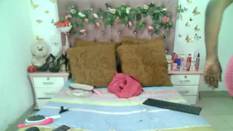 La valerie26 online show from November 14, 7:22 pm