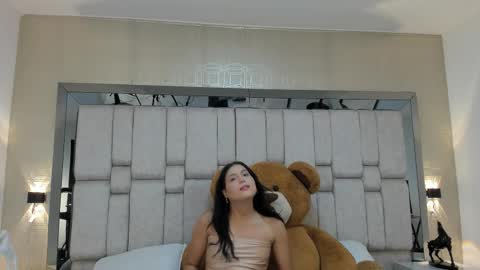 valerycooper23 online show from February 11, 7:21 pm