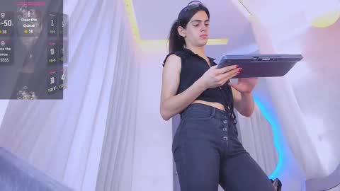 VENUS online show from March 11, 11:44 am