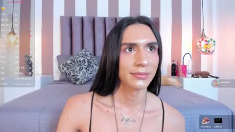 Ariana  online show from December 19, 9:20 pm