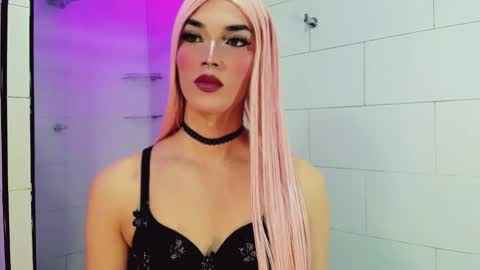 Victoria online show from November 3, 7:13 pm