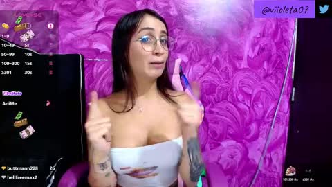 Violetita de mil colores online show from October 1, 3:40 am