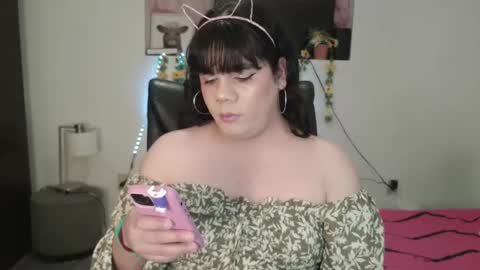 violettacam69 online show from February 6, 7:13 am