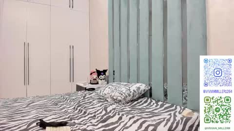 Vivian online show from November 28, 3:19 am