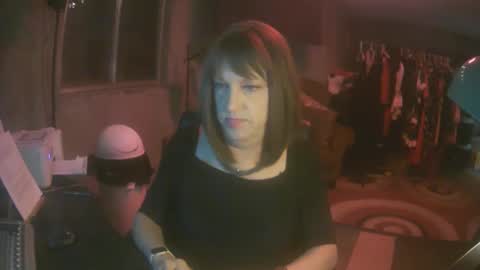 Whisper online show from October 27, 5:04 am