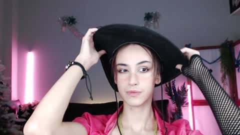 Snapshot of wildorchid_ chatting on January 27, 4:20 am Master Kieran hehim online show from January 27, 4:20 am