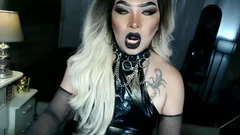 Zhavia online show from September 30, 8:31 pm