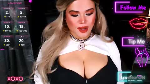 xHUGECOCKTILLCUMX online show from October 22, 7:54 am