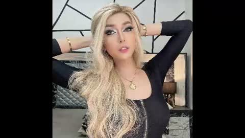 xsexysucker online show from July 25, 12:52 am