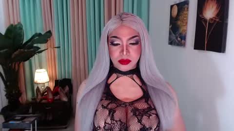 xxeroticdhaliaxx online show from December 21, 2:28 am