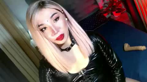 REYAN online show from February 12, 4:30 am