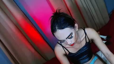 miss yasii online show from January 14, 6:38 pm