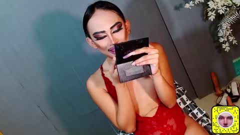 miss yasii online show from January 24, 2:08 pm
