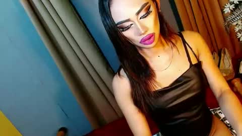 miss yasii online show from January 29, 4:08 pm