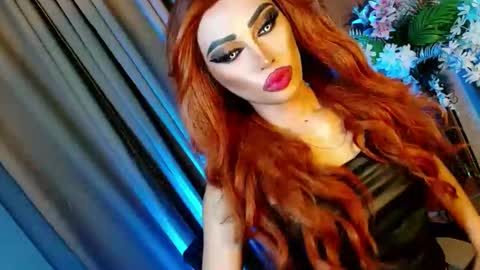 miss yasii online show from February 7, 4:35 pm