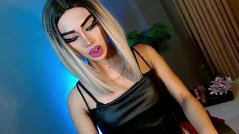 miss yasii online show from February 16, 3:16 pm