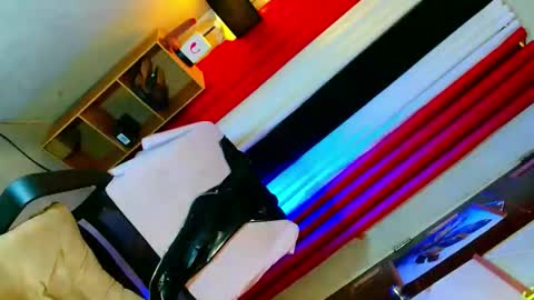 miss yasii online show from December 1, 6:54 pm