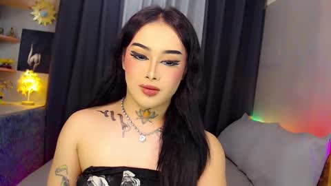 kim online show from January 24, 9:06 am