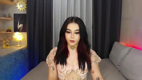 kim online show from February 12, 2:55 pm