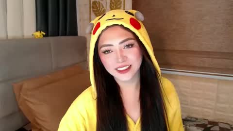 JEN  online show from January 6, 9:19 am