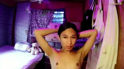 yourfuckerasian online show from December 1, 7:55 am