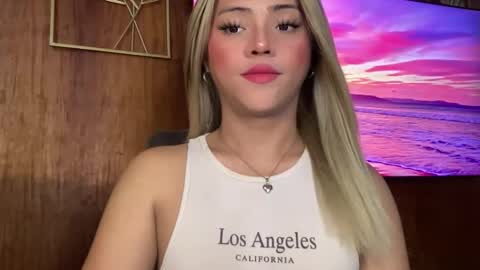 Miss Cali online show from January 10, 7:20 pm