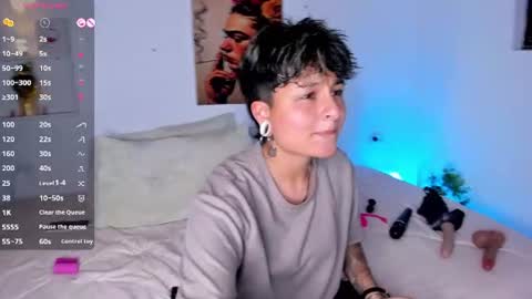 Zury Ramirez online show from June 22, 5:26 am
