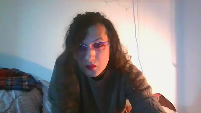 Miss Gloria online show from January 13, 6:49 pm