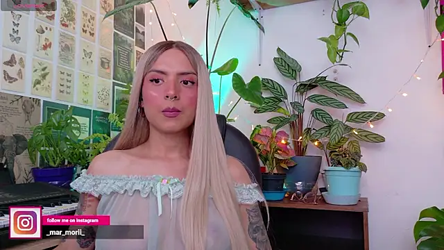 Yeriawaddell  online show from February 8, 10:05 pm