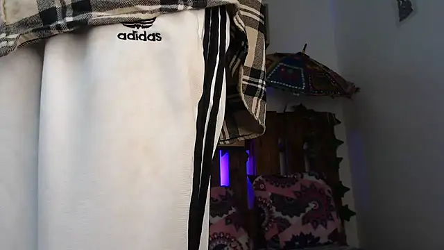 Snapshot of SARA_VAL3NTINA_ chatting on March 14, 6:02 pm SARA VAL3NTINA  online show from March 14, 6:02 pm