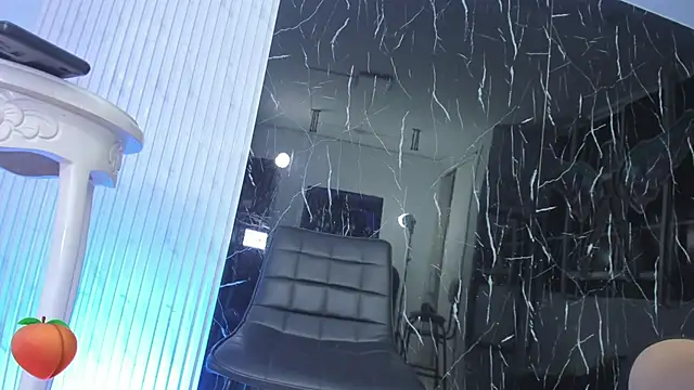 Mell Saenz online show from January 4, 10:14 pm